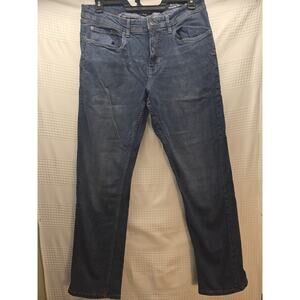 Izod Jeans Mens Size 34x32 Relaxed Fit Denim Dark Washed Straight Leg